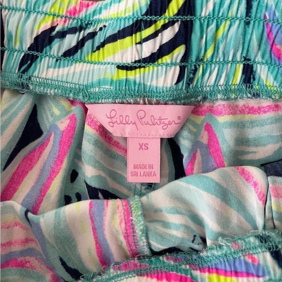 LILLY PULITZER‎ Ladies Size XS Katia Shorts Blue And Pink - Picture 4 of 5